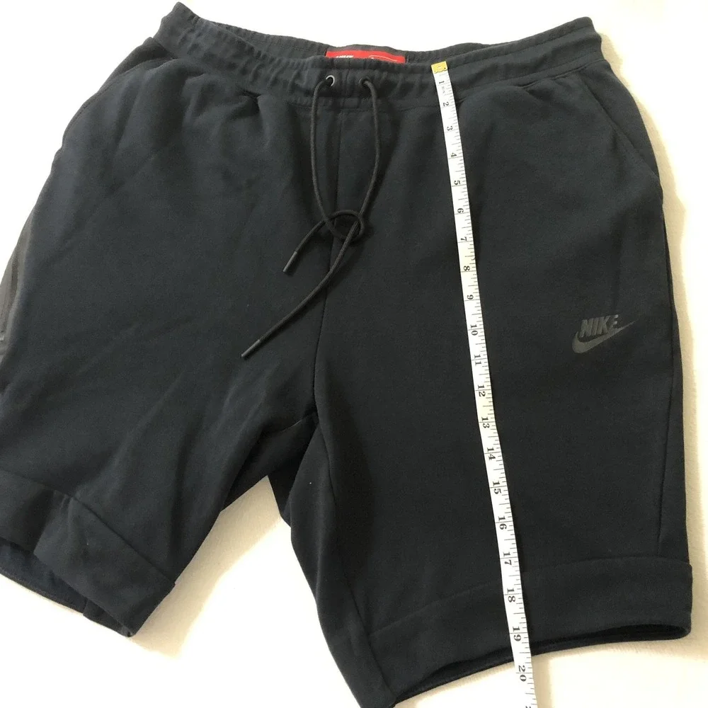 Nike Shorts Mens Large Black Fleece Sweat 9 Inseam Zip Pocket Gym 805160-010